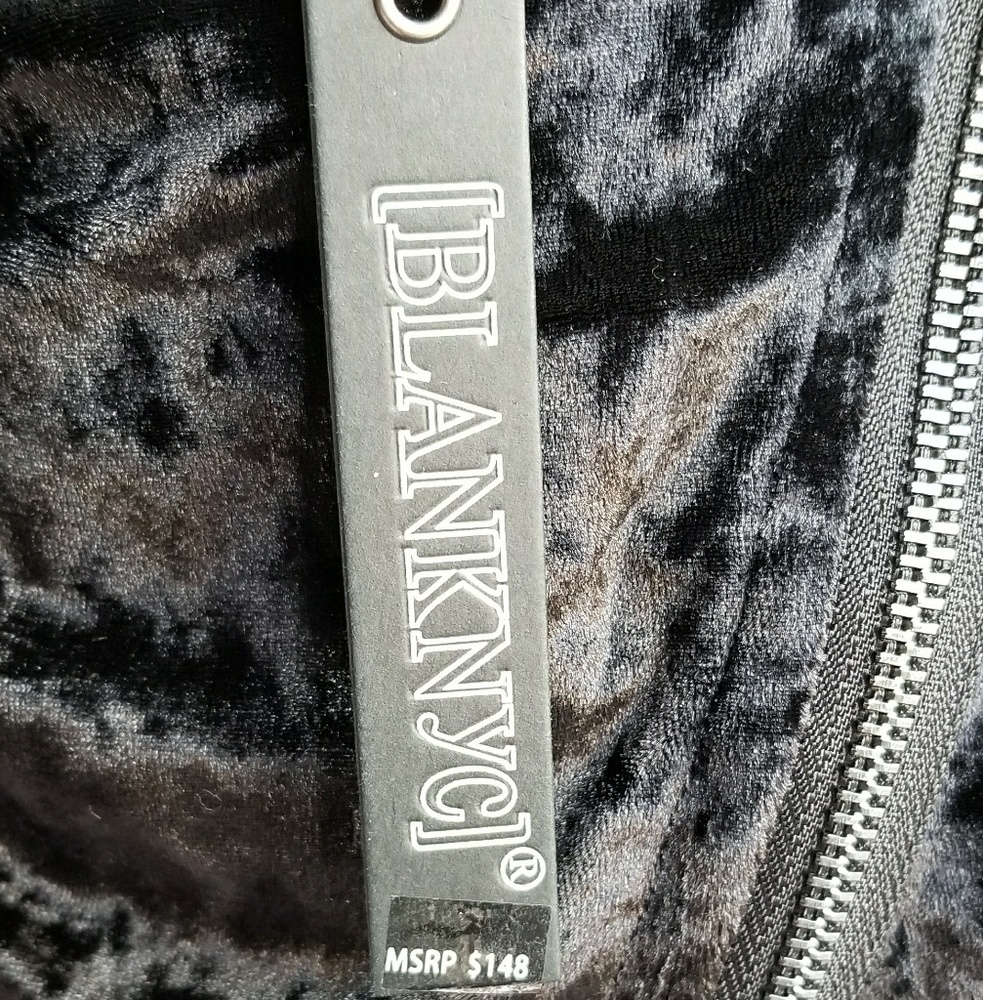 Blank NYC Crushed Velvet Asymmetrical Jacket - Picture 5 of 6